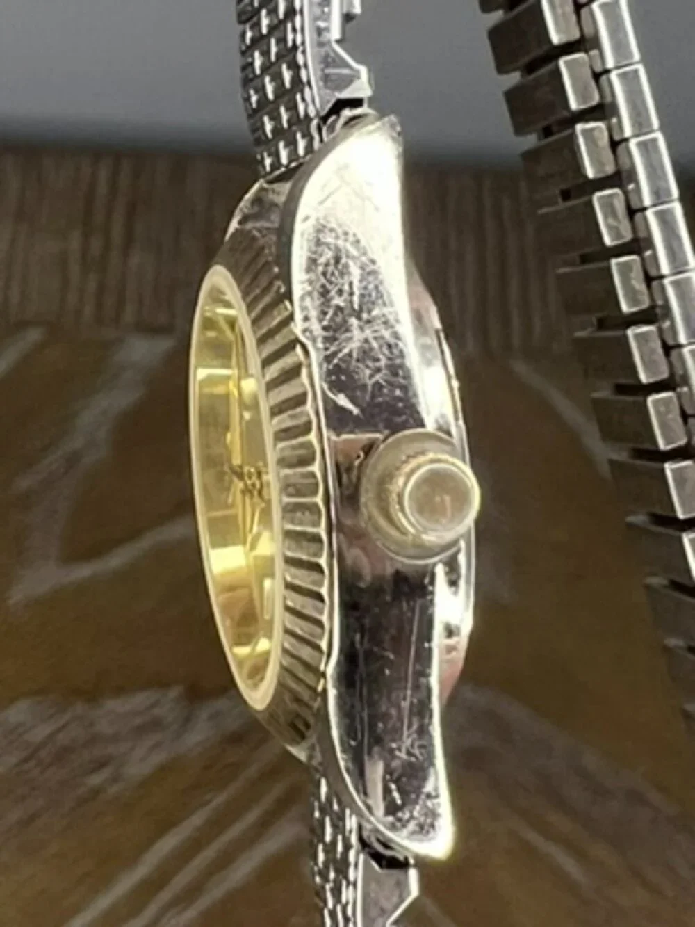 Windsor women watch